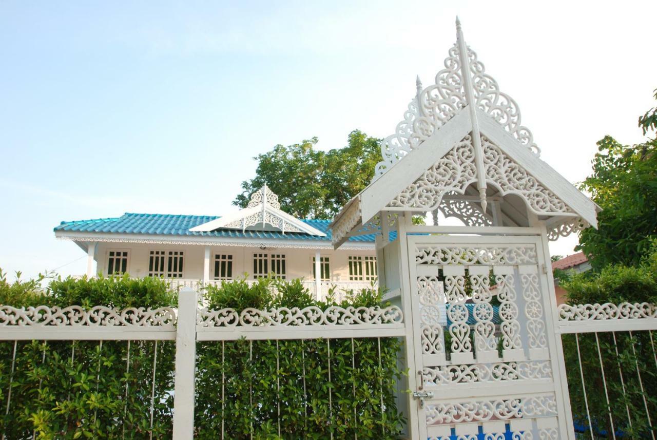 Hotel Baan Luang Harn Ayutthaya Exteriér fotografie